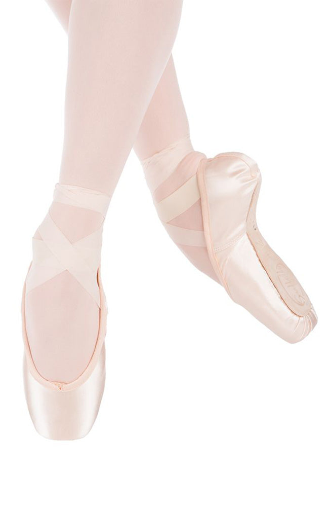 Suffolk Spotlight Pointe Shoes with Standard Shank